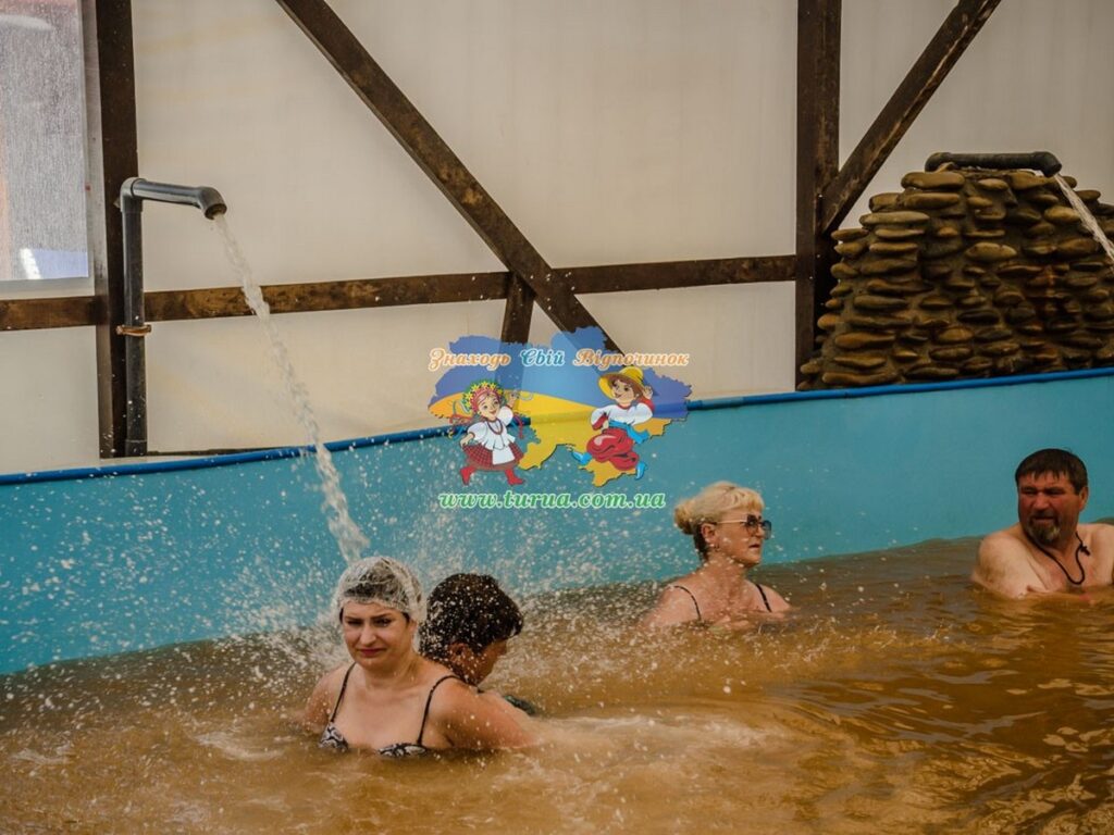 Комплекс ТЕПЛІ ВОДИ Велятино