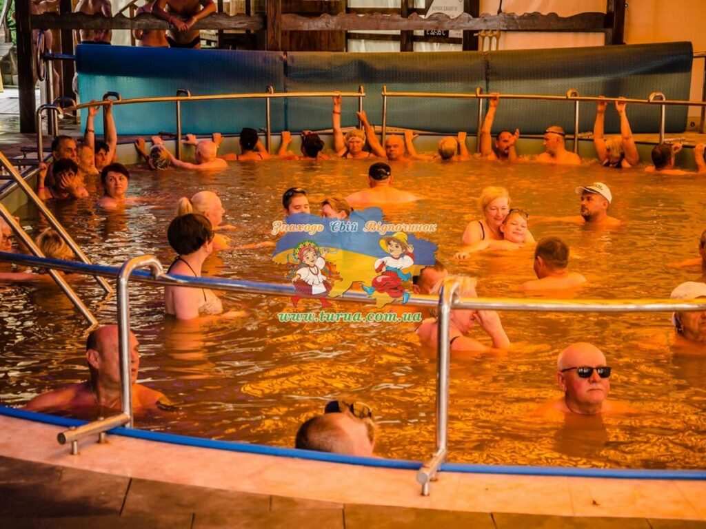 Комплекс ТЕПЛІ ВОДИ Велятино