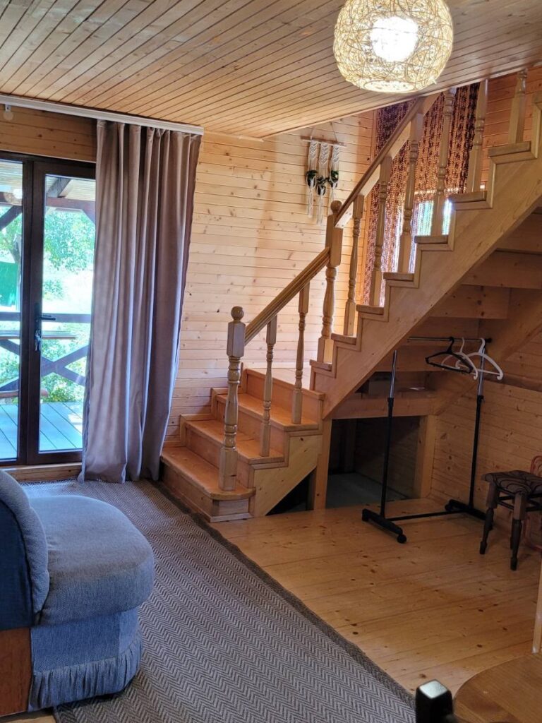 Будинок «У СВІТЛАНИ» Косонь