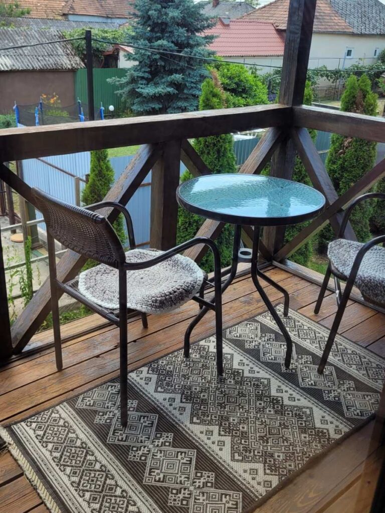 Будинок «У СВІТЛАНИ» Косонь