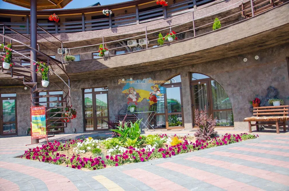 Садиба «Villa Grand» Велятино
