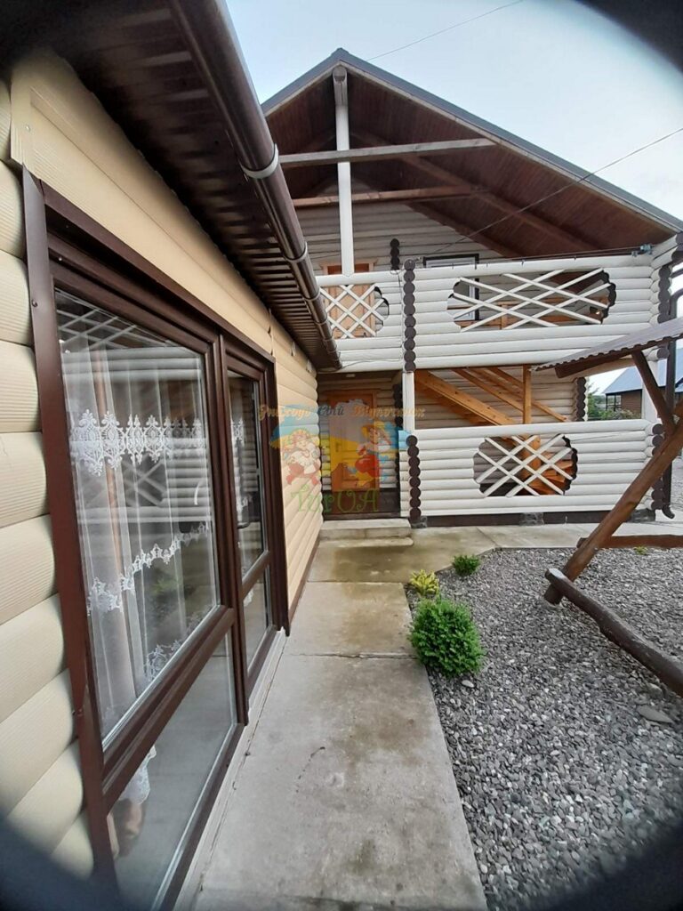 Вілла Вікторія Солотвино