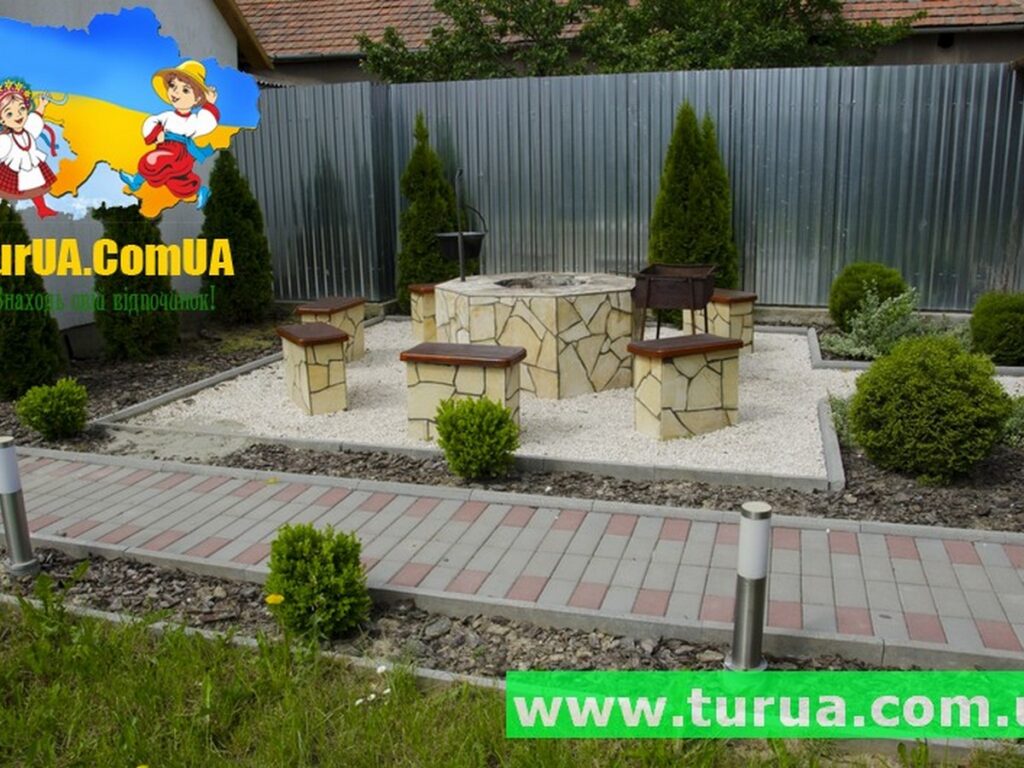 Будинок «ЗАТИШНА ХАТИНКА» Косонь