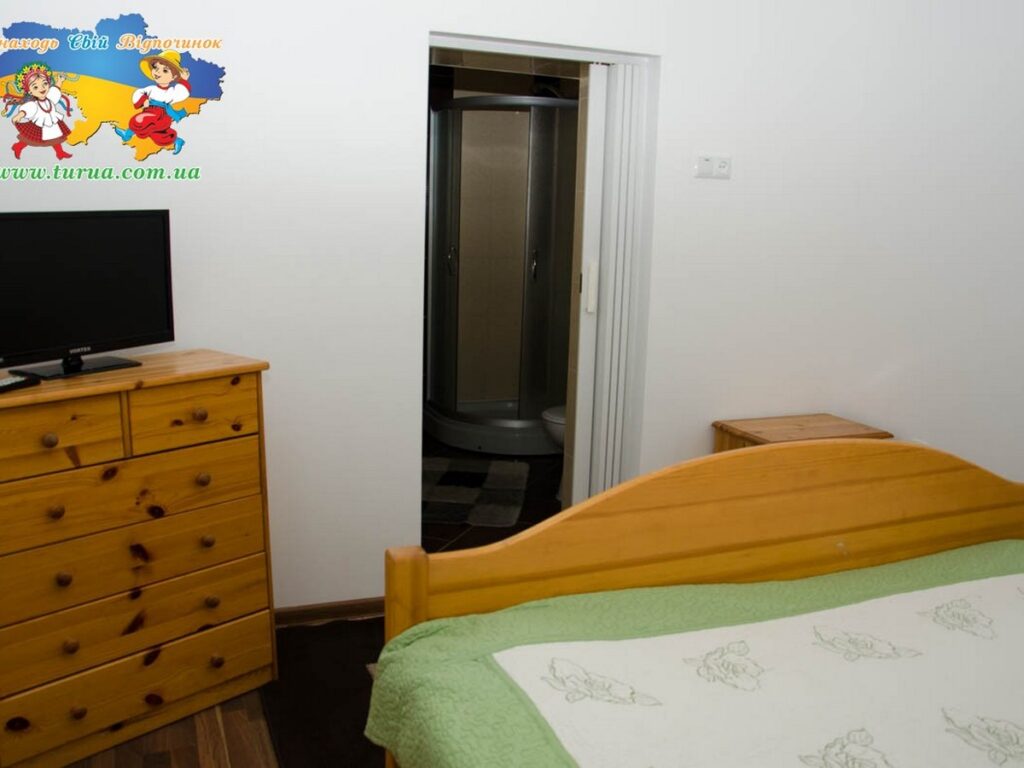 Будинок «ЗАТИШНА ХАТИНКА» Косонь