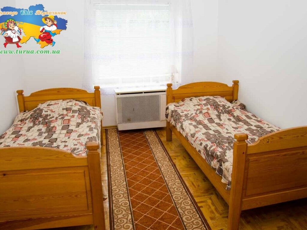 Будинок «ЗАТИШНА ХАТИНКА» Косонь