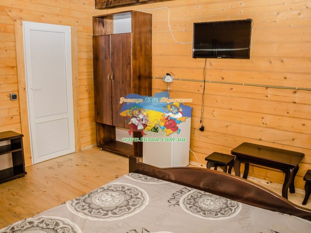 База відпочинку Золотий Павлін Солотвино