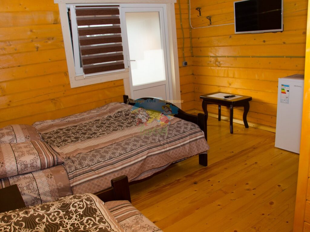 База відпочинку Золотий Павлін Солотвино