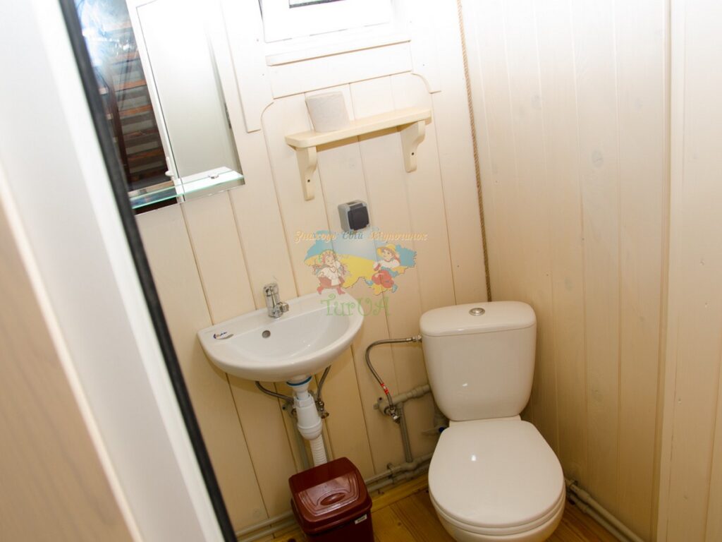 База відпочинку Золотий Павлін Солотвино