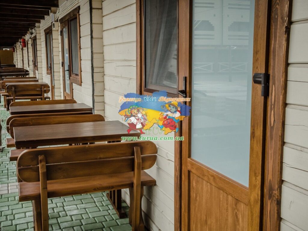 База відпочинку Золотий Павлін Солотвино