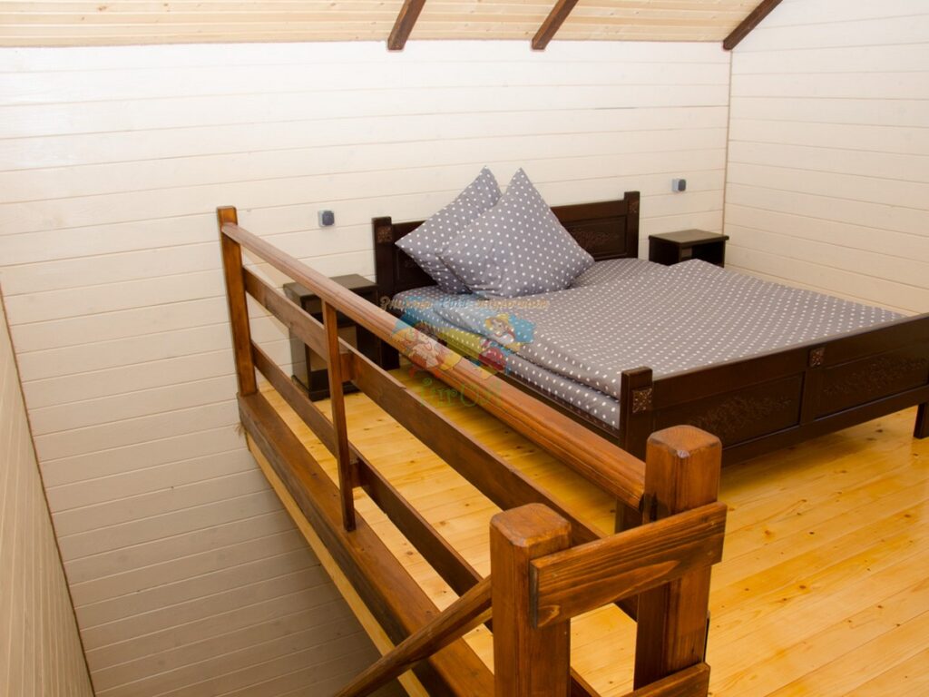 База відпочинку Золотий Павлін Солотвино